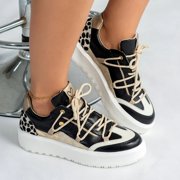 ADELA NEGRO - zapatilla de cuero para mujer