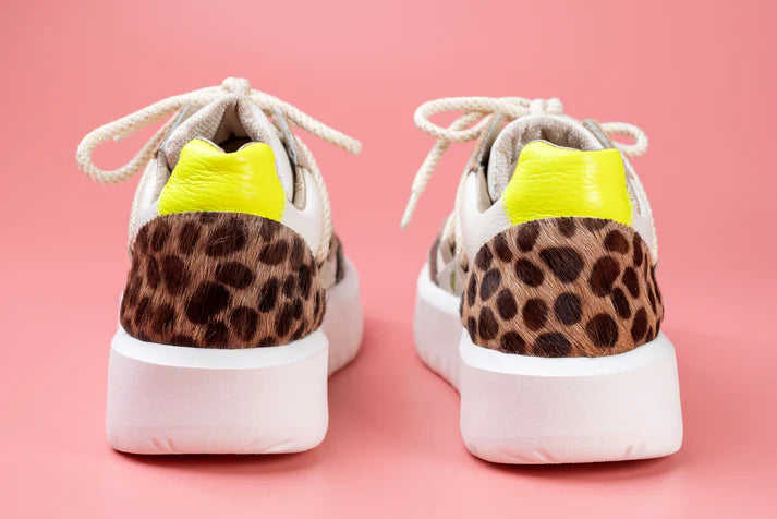 ADELA NEON  - zapatilla de cuero para mujer