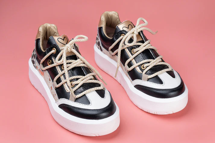 ADELA NEGRO  - zapatilla de cuero para mujer