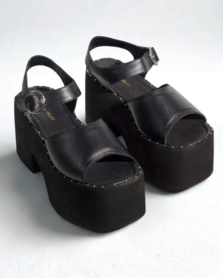 FLORA  -  Sandalias en cuero para mujer
