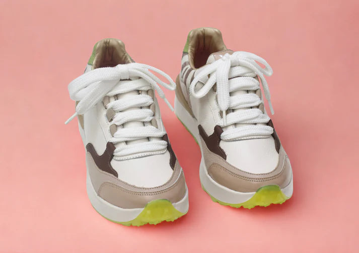 MARIANELLA NEGRO - zapatilla de cuero para mujer.